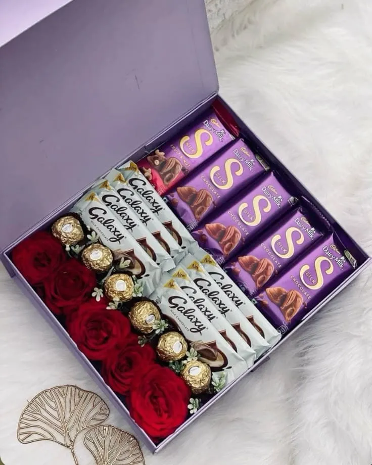 Exclusive Chocolate Flower Hamper